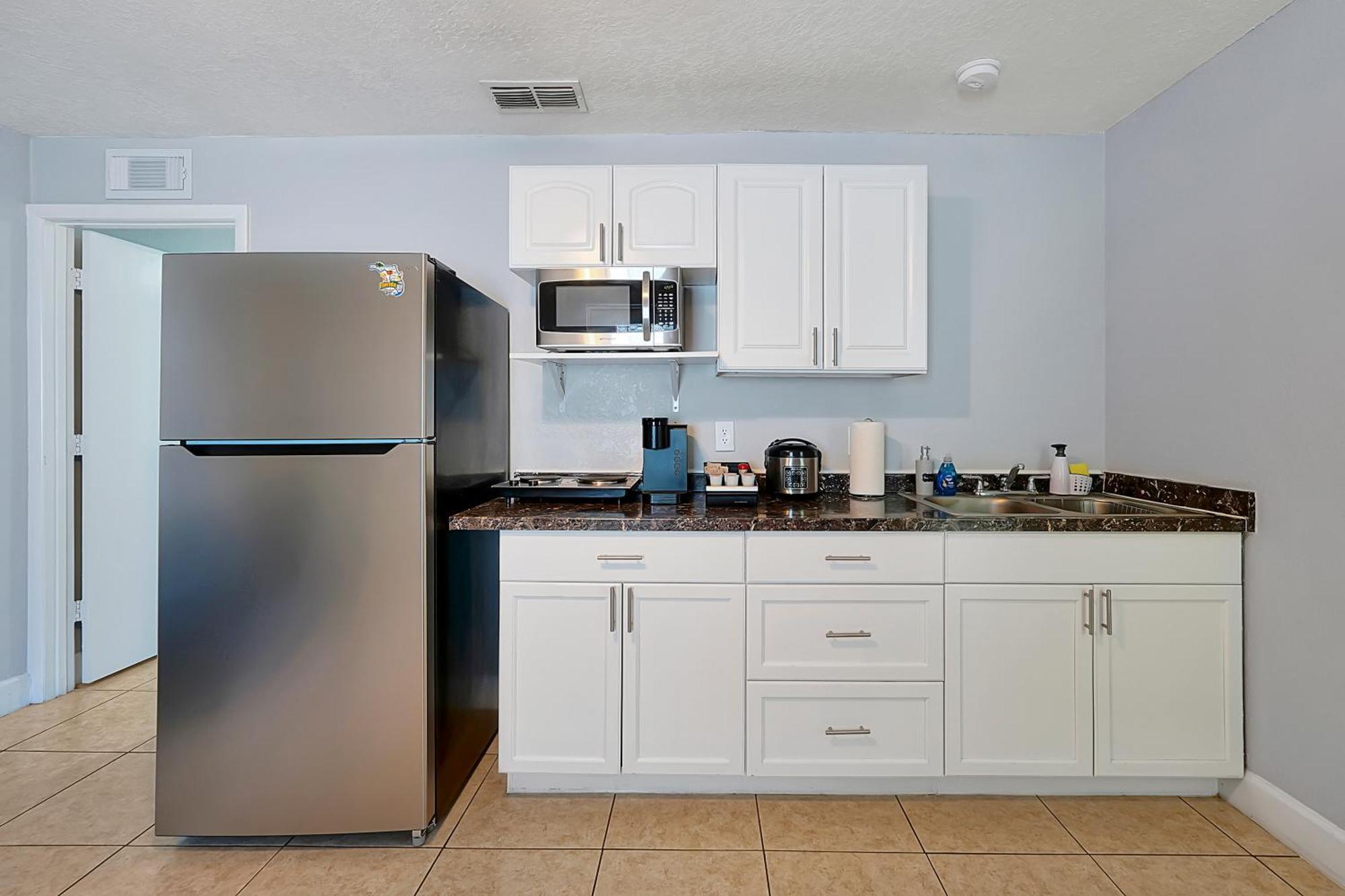Comfortable Private Room In Tampa: The Wanderlust Exterior foto